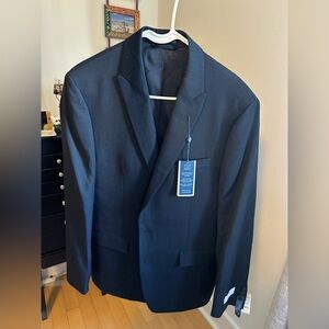 NWT Ryan Seacrest Jacket Men Size 42 Reg
never worn, navy